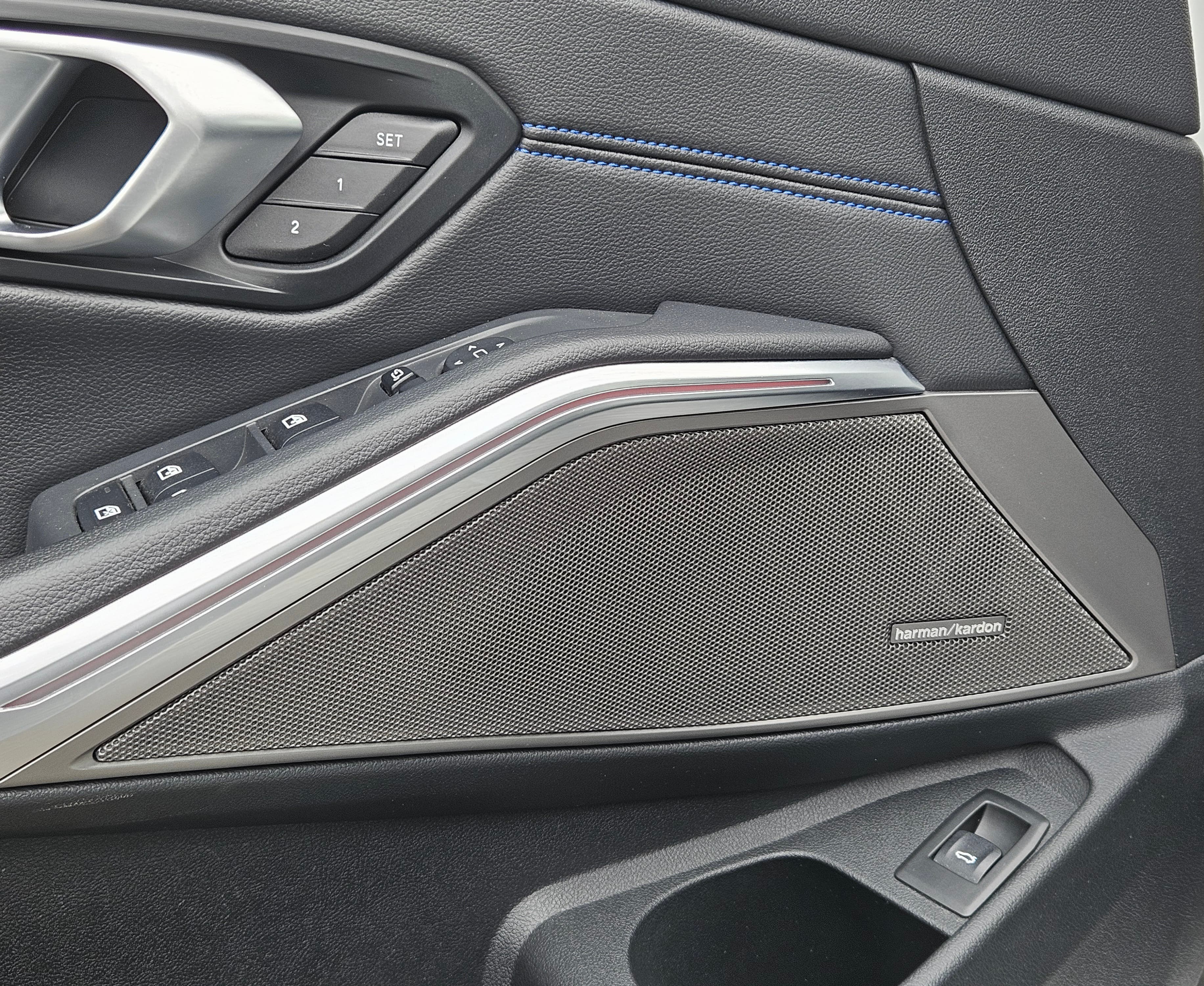 BMW 320i 2021 - View 10