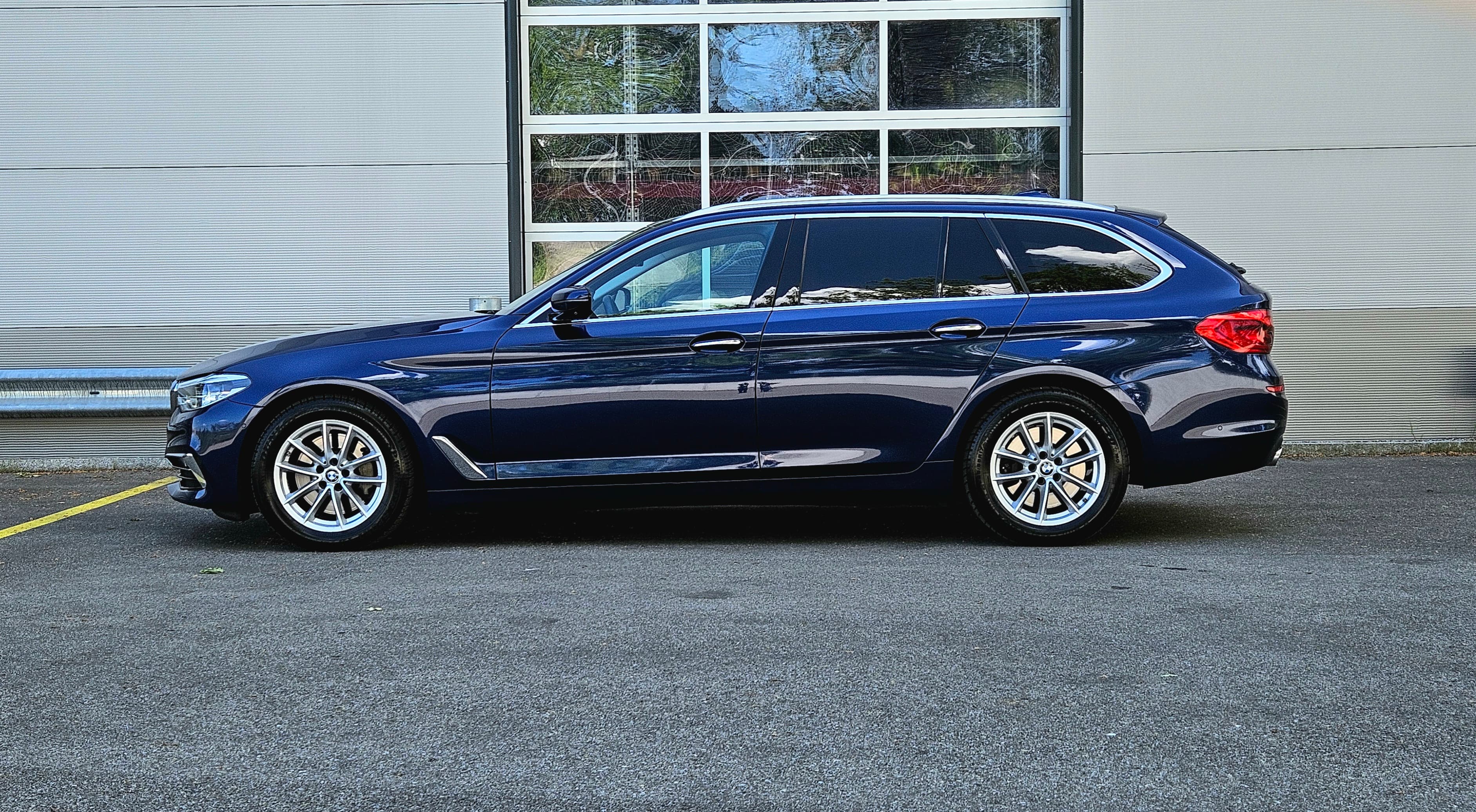 BMW 530d xDrive - View 5