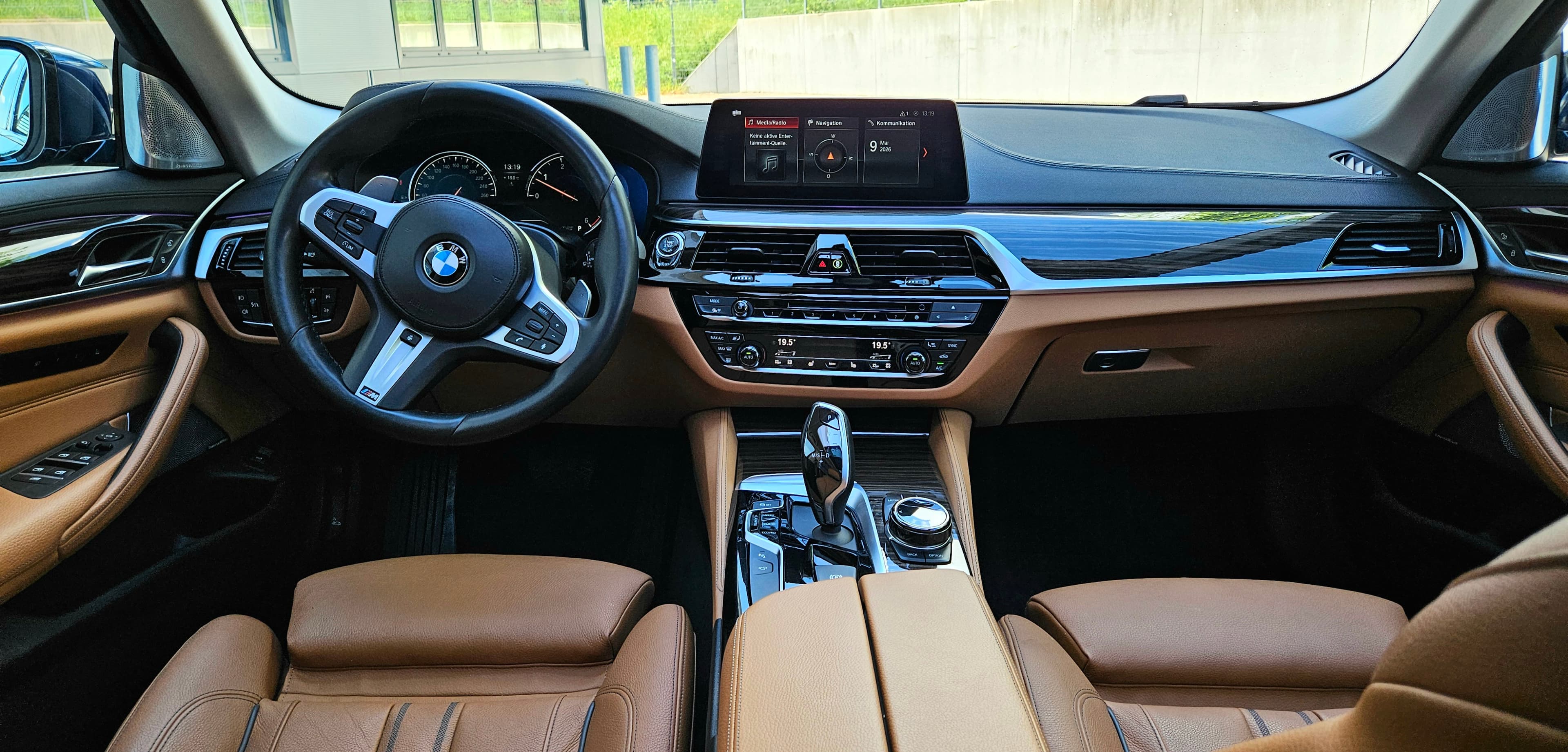 BMW 530d xDrive - View 9